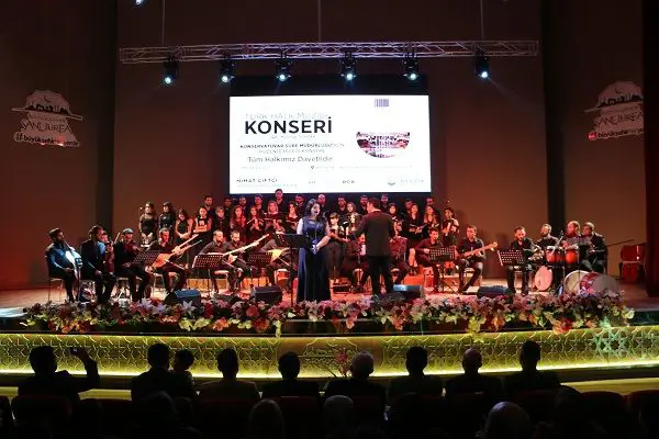 TURKISH FOLK MUSIC CHORUS GIVEN FIRST CONCERT