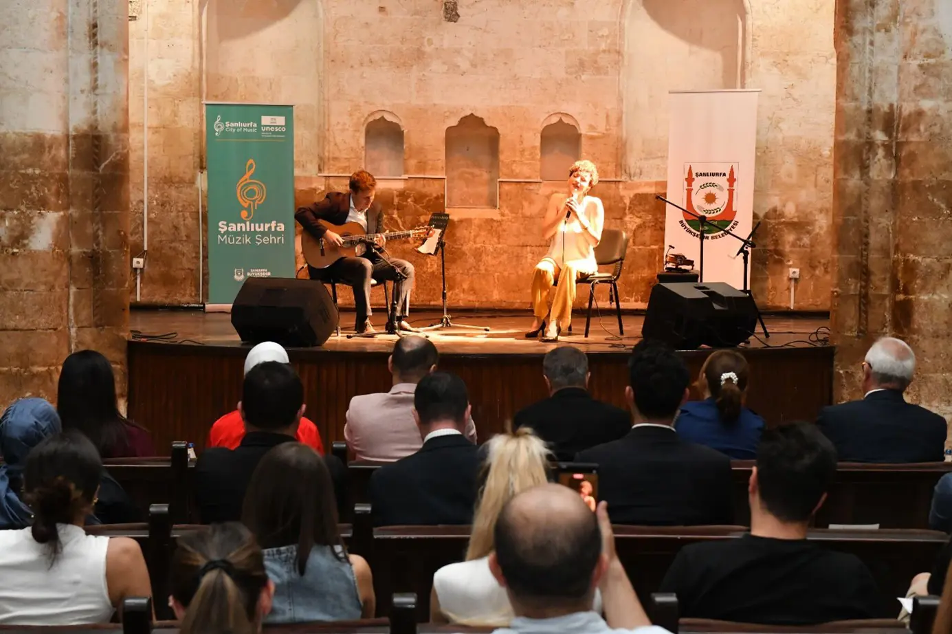 Austrian musician Phoebe Violet's Şanlıurfa concert